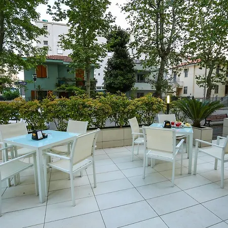 Bergamo Otel 3*